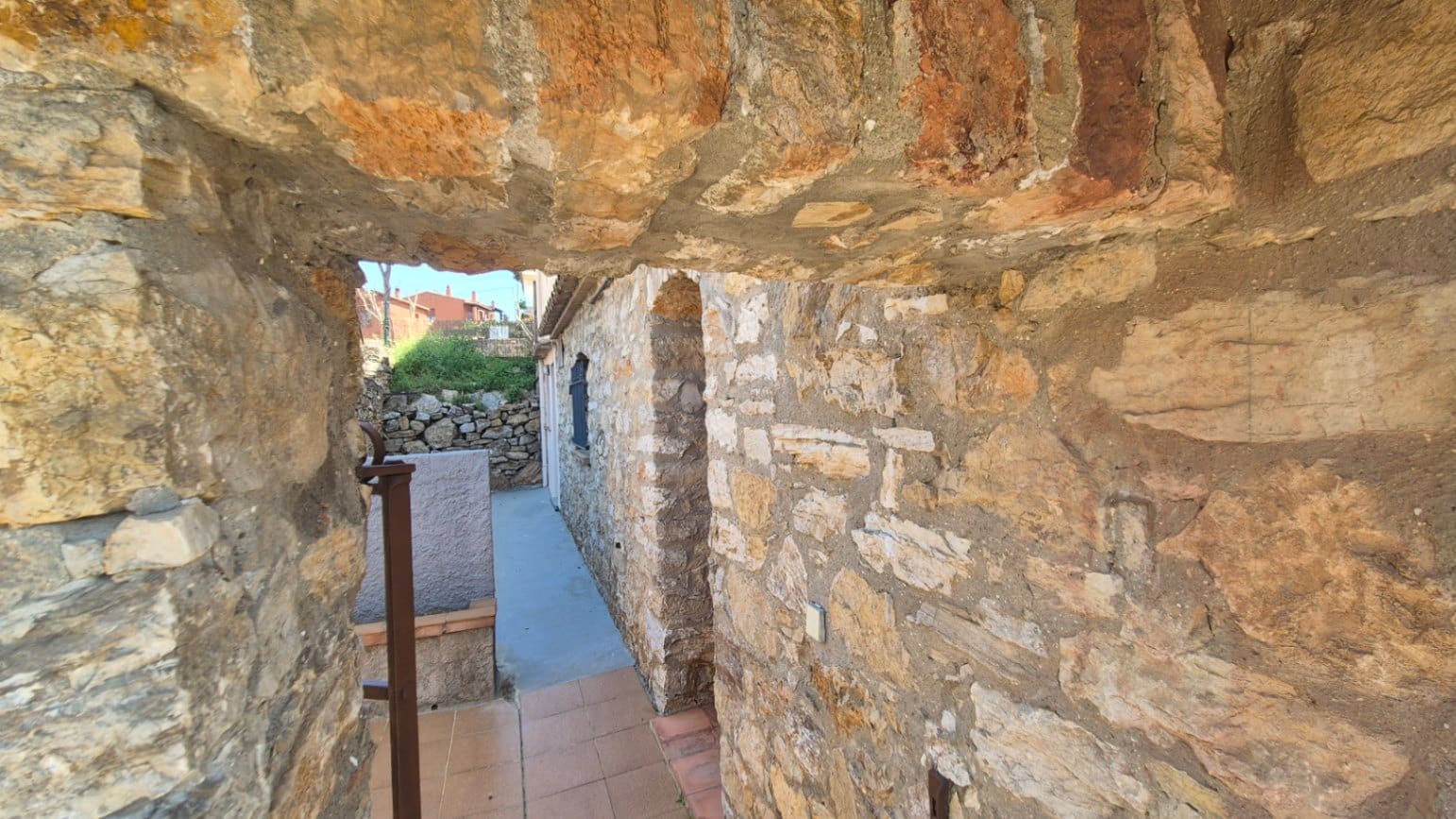 Villa for sale in Begur - € 1,300,000 (Ref: 9852206)