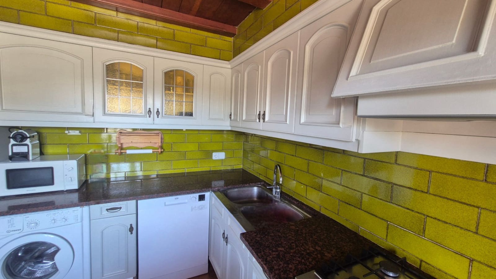 Villa for sale in Begur - € 1,300,000 (Ref: 9852206)