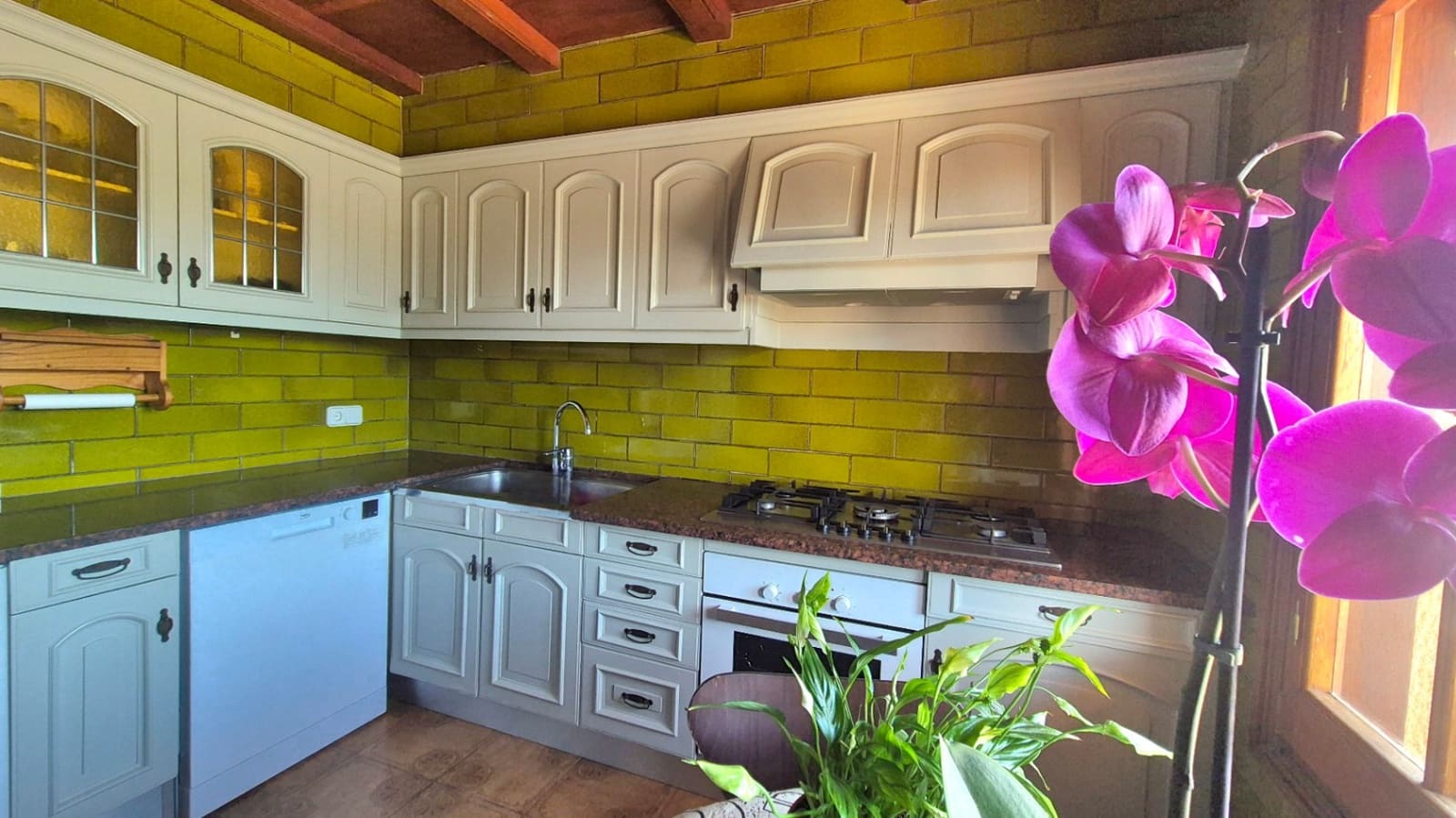 Villa for sale in Begur - € 1,300,000 (Ref: 9852206)
