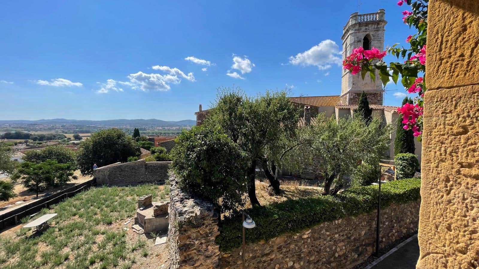 3 sovrum Finca/Hus på landet till salu i Cruilles Monells i Sant Sadurni de I'Heura med garage - 1 098 000 € (Ref: 9852210)