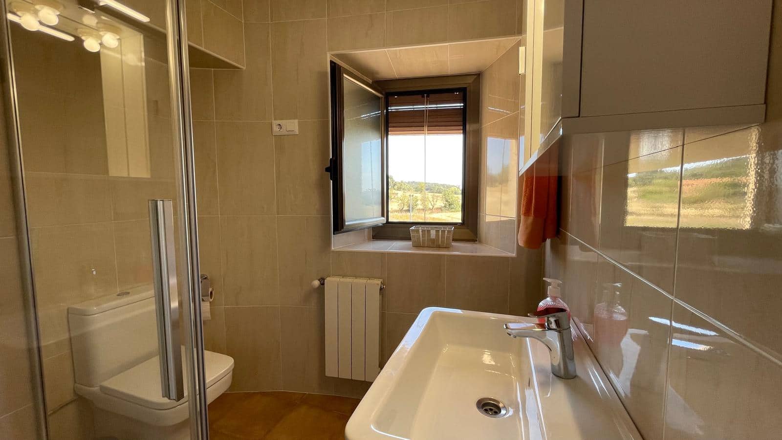 3 sovrum Finca/Hus på landet till salu i Cruilles Monells i Sant Sadurni de I'Heura med garage - 1 098 000 € (Ref: 9852210)
