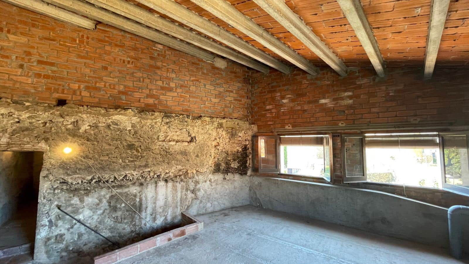 3 sovrum Finca/Hus på landet till salu i Cruilles Monells i Sant Sadurni de I'Heura med garage - 1 098 000 € (Ref: 9852210)
