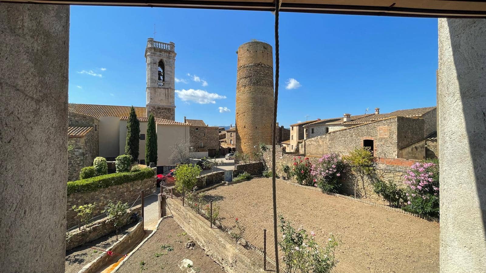3 sovrum Finca/Hus på landet till salu i Cruilles Monells i Sant Sadurni de I'Heura med garage - 1 098 000 € (Ref: 9852210)