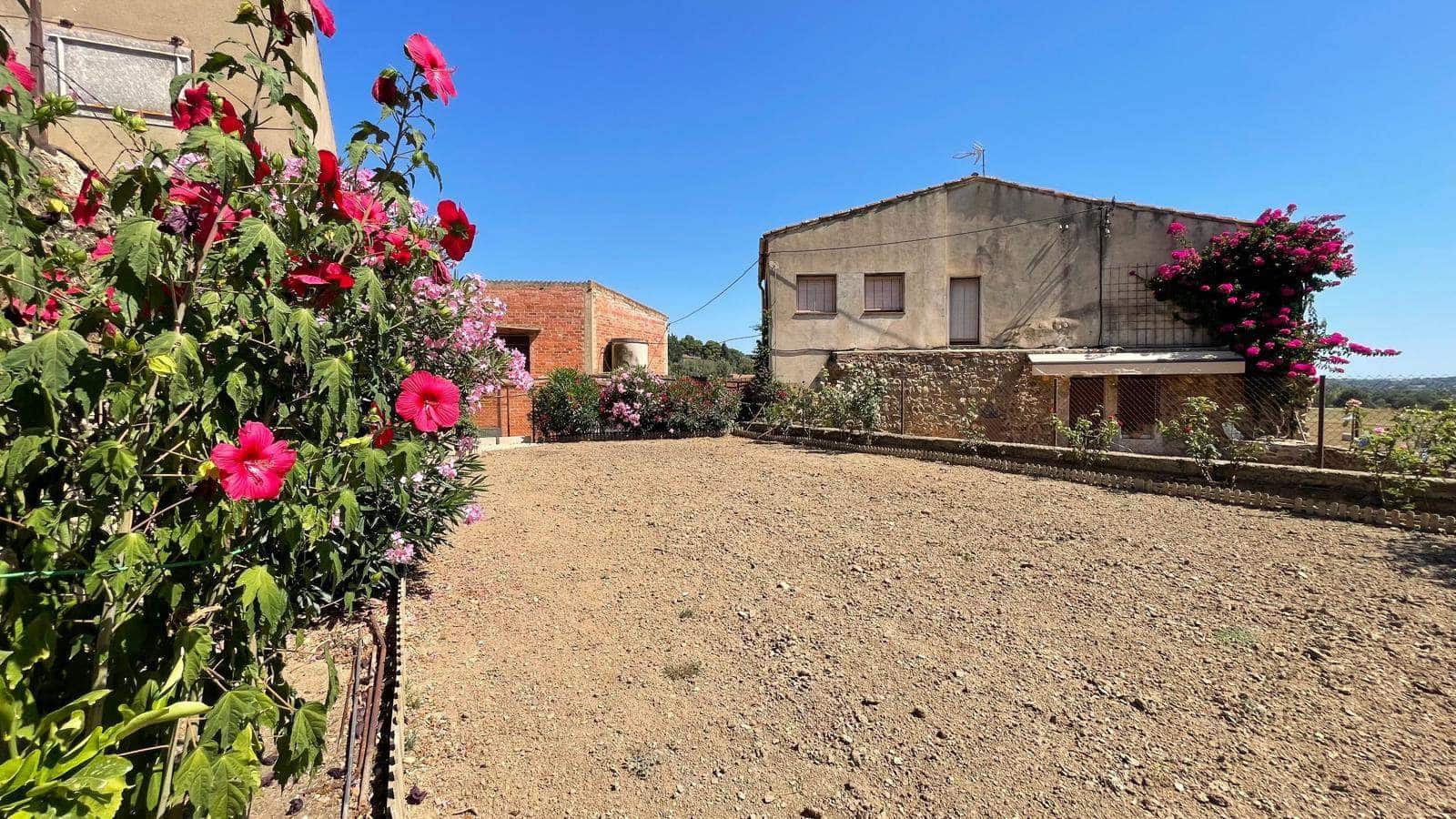3 sovrum Finca/Hus på landet till salu i Cruilles Monells i Sant Sadurni de I'Heura med garage - 1 098 000 € (Ref: 9852210)