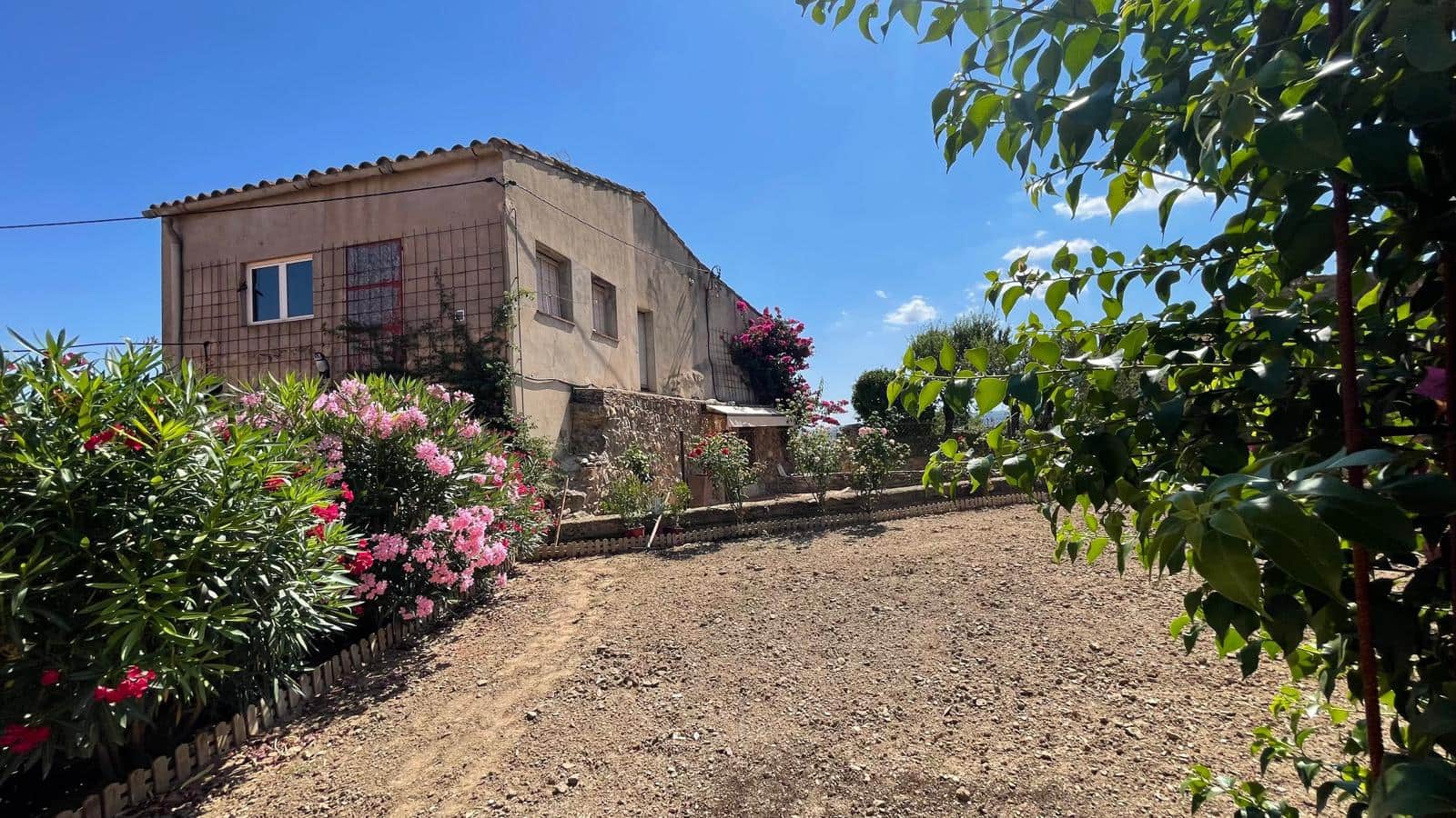 3 sovrum Finca/Hus på landet till salu i Cruilles Monells i Sant Sadurni de I'Heura med garage - 1 098 000 € (Ref: 9852210)