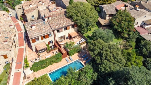 6 chambre Finca/Maison de Campagne à vendre à Begur - 1 090 000 € (Ref: 9852212)