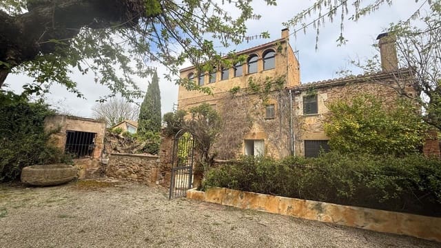 9 soveværelse Finca/Landehus til salg i Forallac med swimmingpool garage - € 2.650.000 (Ref: 9852213)