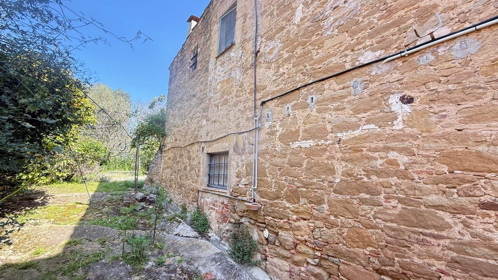 9 soveværelse Finca/Landehus til salg i Forallac med swimmingpool garage - € 2.650.000 (Ref: 9852213)