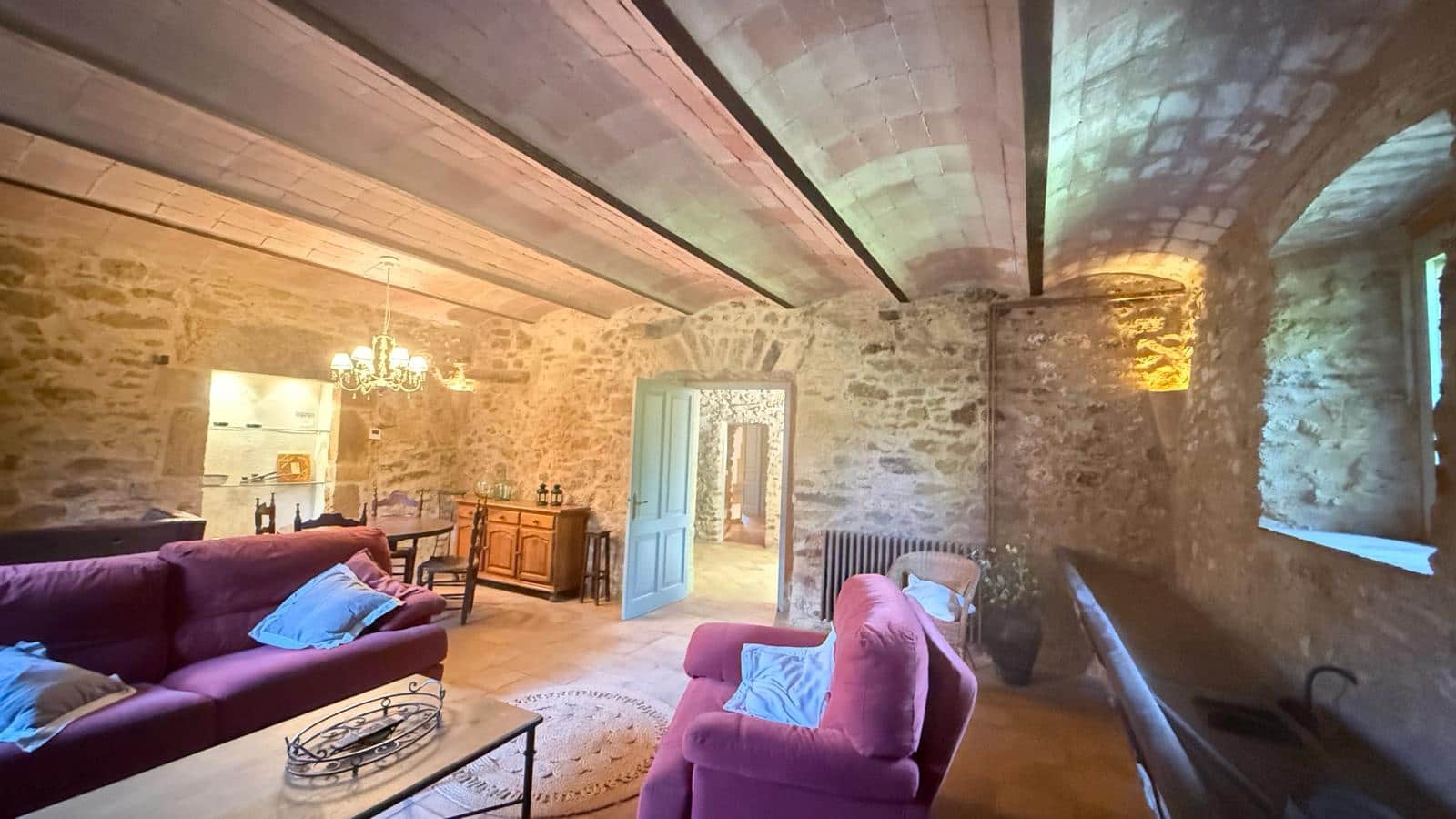 8 soveværelse Finca/Landehus til salg i Forallac med swimmingpool garage - € 2.650.000 (Ref: 9852213)