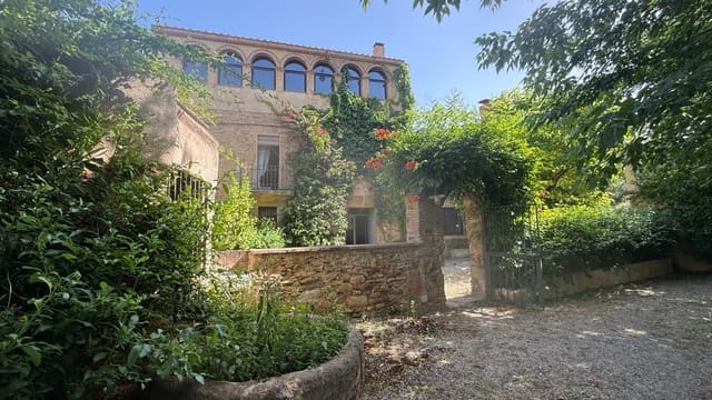 8 chambre Finca/Maison de Campagne à vendre à Forallac avec piscine garage - 2 650 000 € (Ref: 9852213)