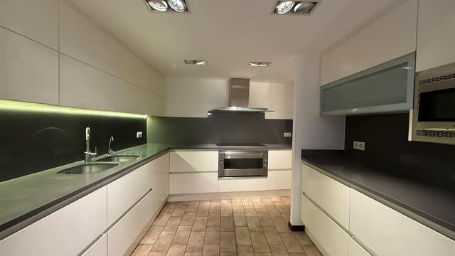 7 soveværelse Byhus til salg i Forallac med swimmingpool garage - € 645.000 (Ref: 9852214)