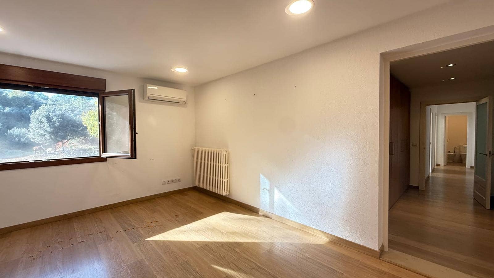 7 soveværelse Byhus til salg i Forallac med swimmingpool garage - € 645.000 (Ref: 9852214)