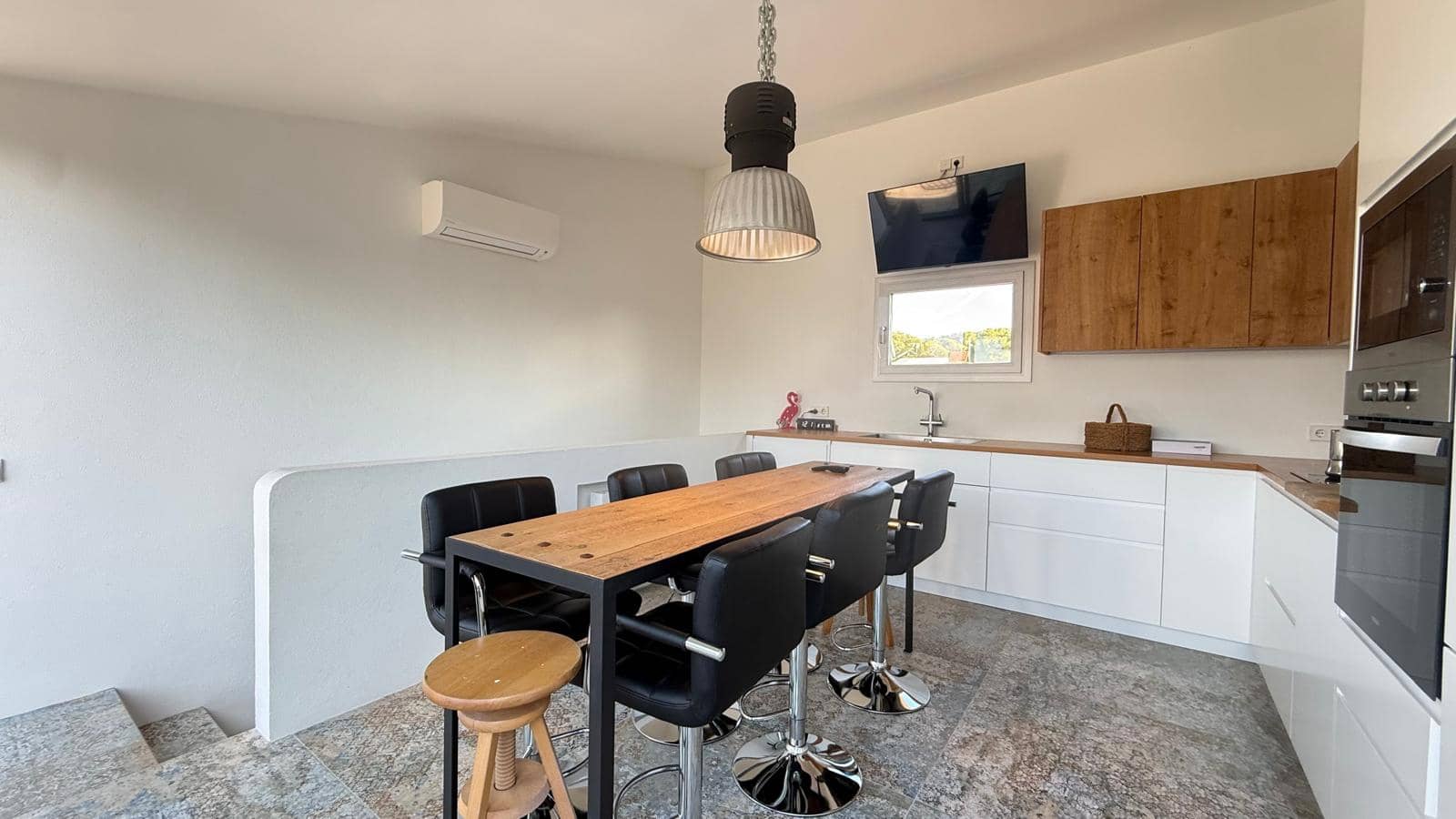 2 soveværelse Byhus til salg i Begur med garage - € 395.000 (Ref: 9852215)