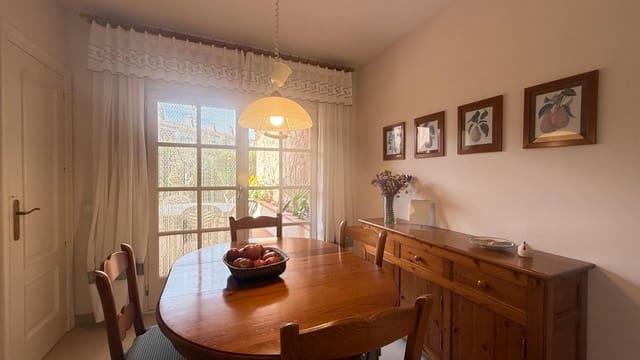 4 soverom Kjedet enebolig til salgs i Palafrugell - € 528 000 (Ref: 9852216)
