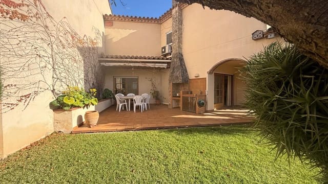 4 soverom Kjedet enebolig til salgs i Palafrugell - € 528 000 (Ref: 9852216)