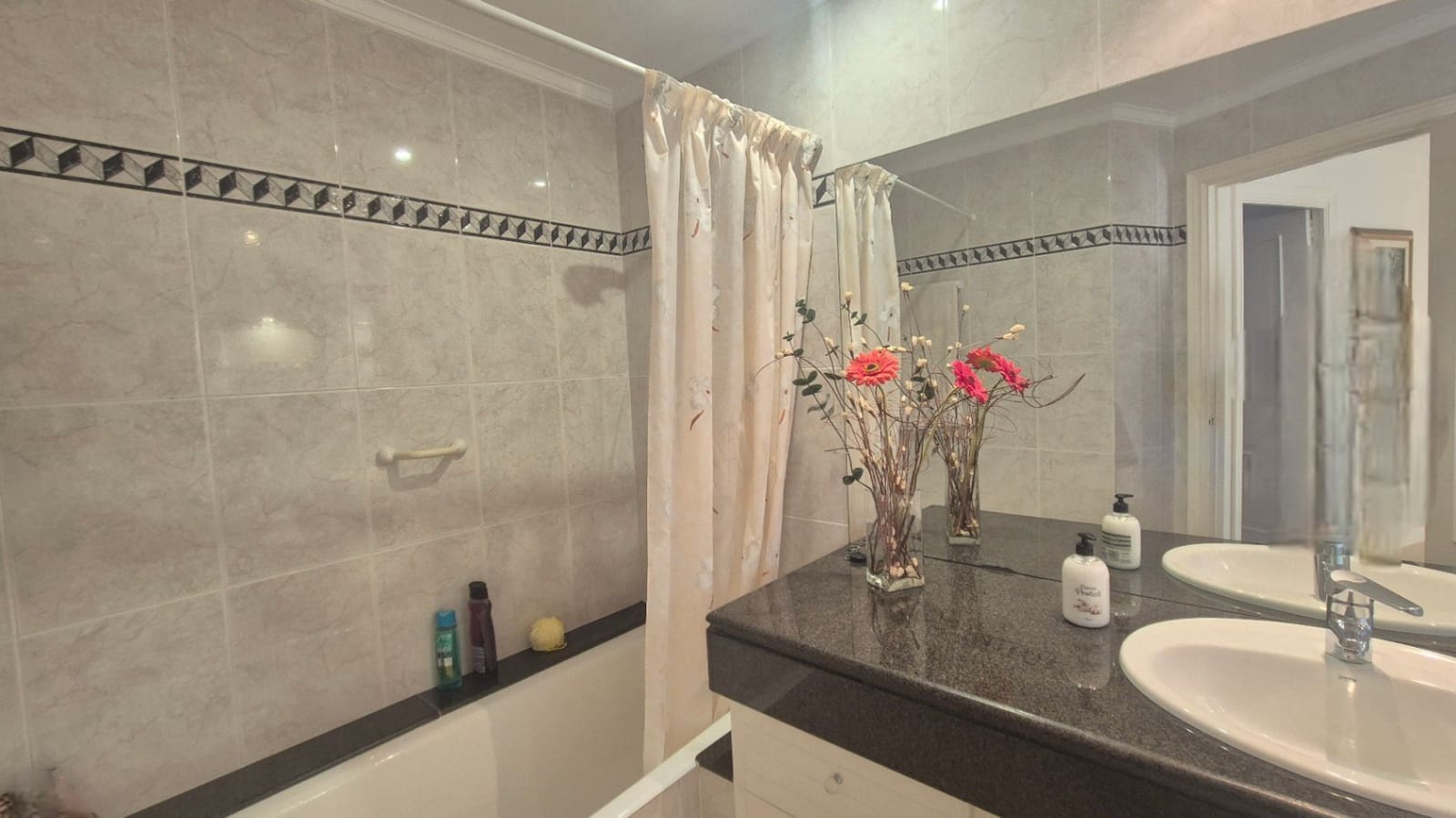 Pareado de 4 habitaciones en Palafrugell en venta - 528.000 € (Ref: 9852216)