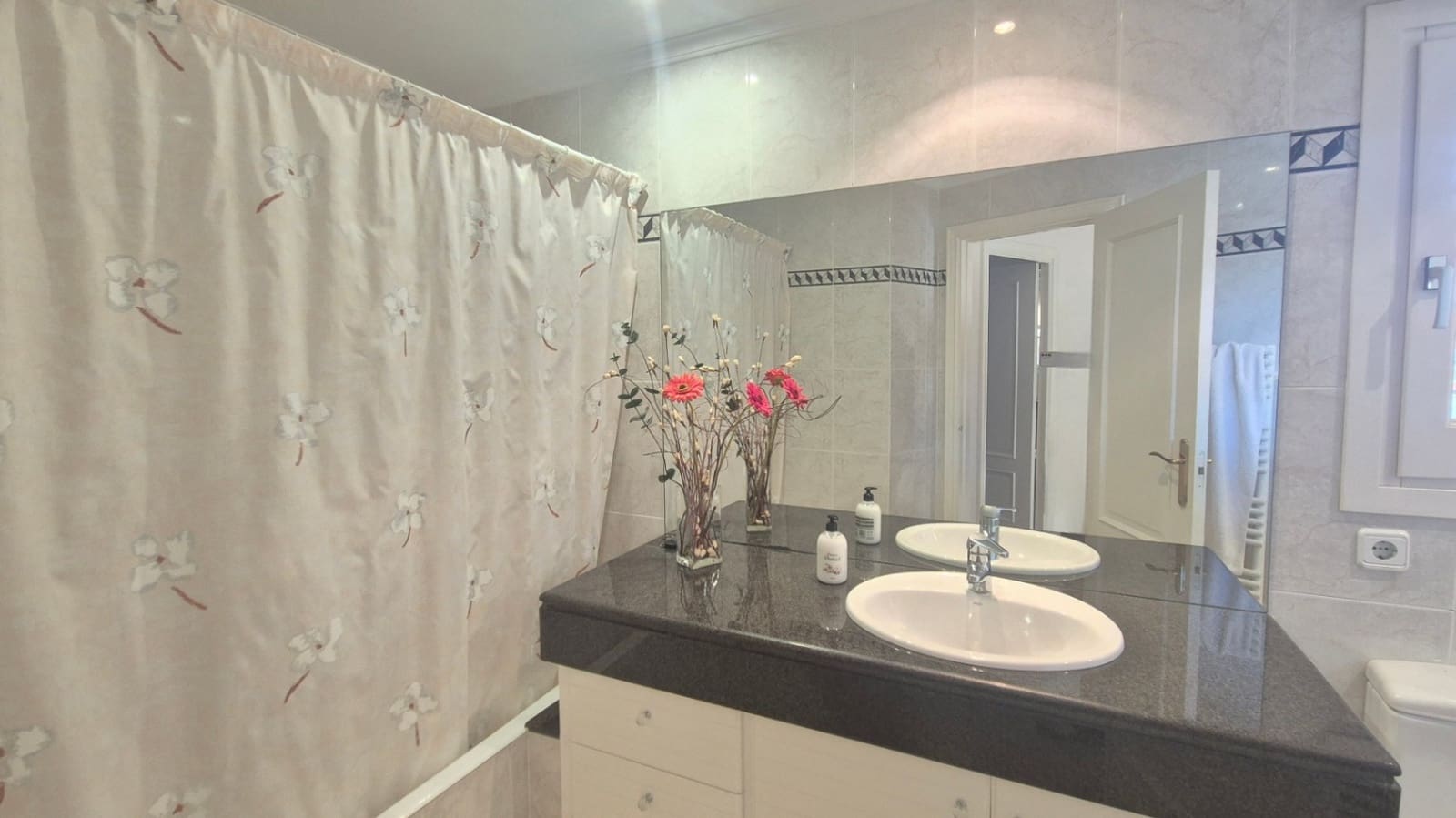Pareado de 4 habitaciones en Palafrugell en venta - 528.000 € (Ref: 9852216)