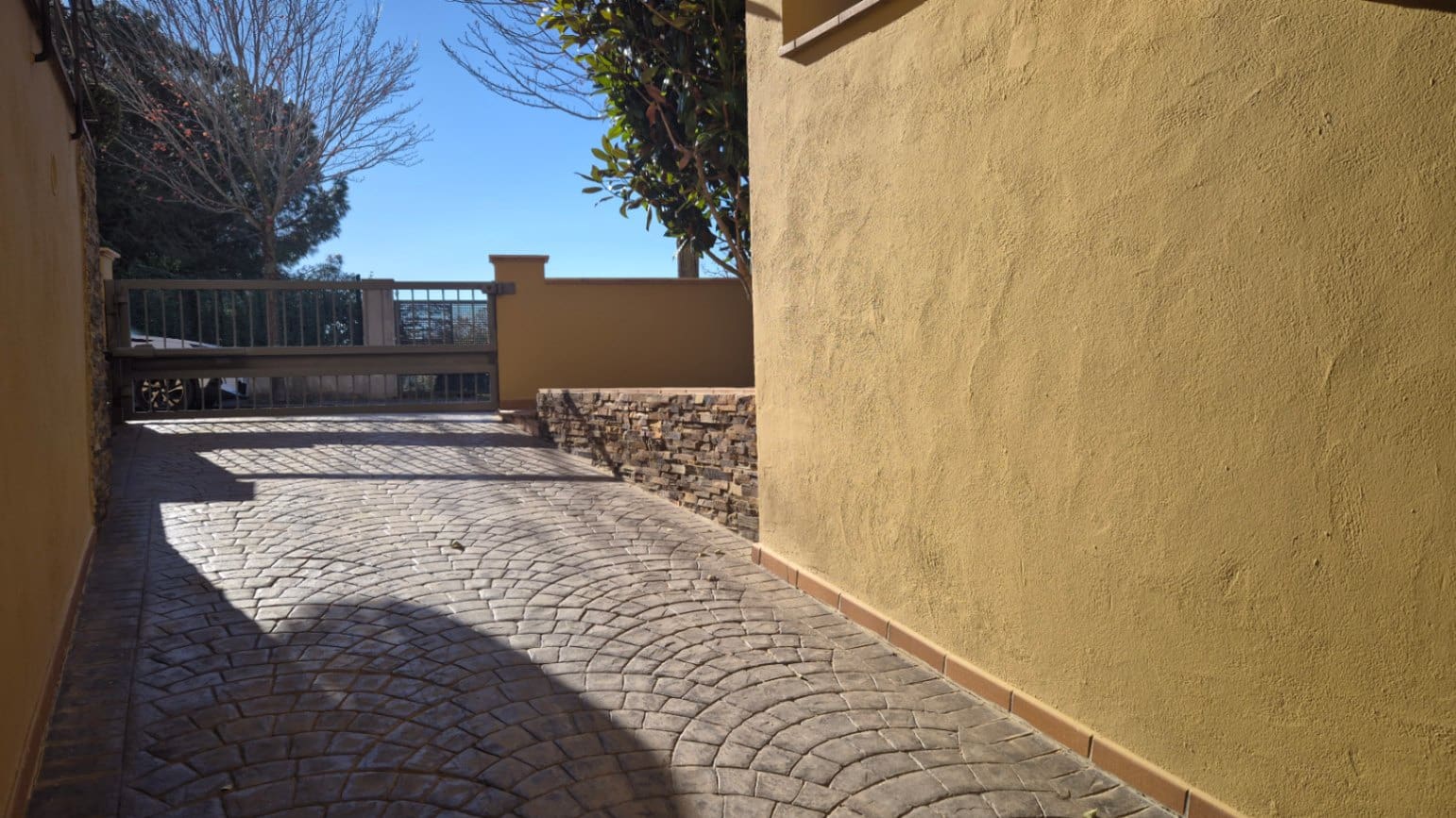 Pareado de 4 habitaciones en Palafrugell en venta con piscina garaje - 580.000 € (Ref: 9852217)