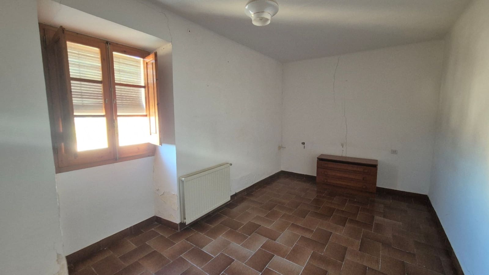 5 soveværelse Byhus til salg i Jafre - € 565.000 (Ref: 9852219)