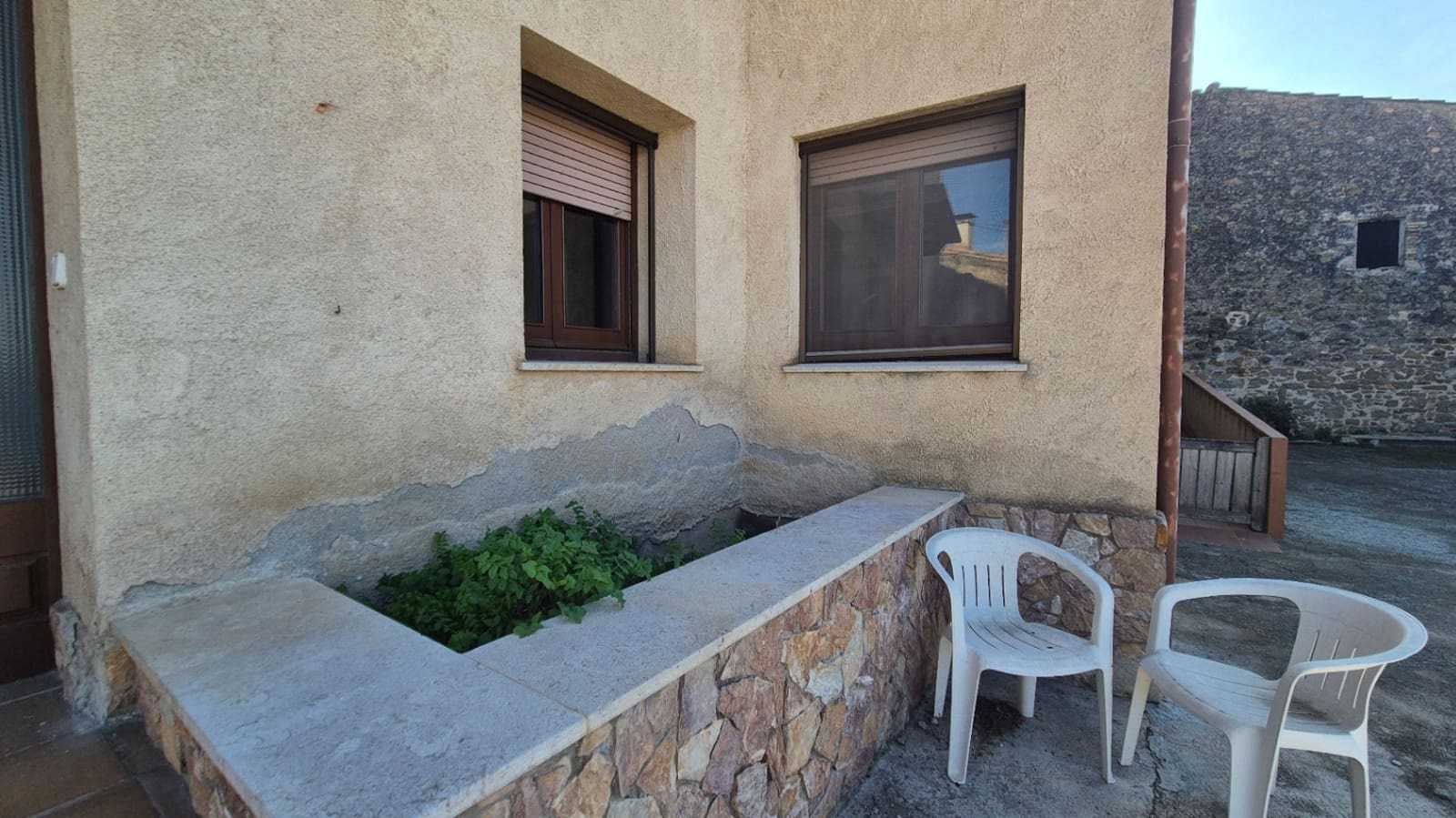 5 soveværelse Byhus til salg i Jafre - € 565.000 (Ref: 9852219)