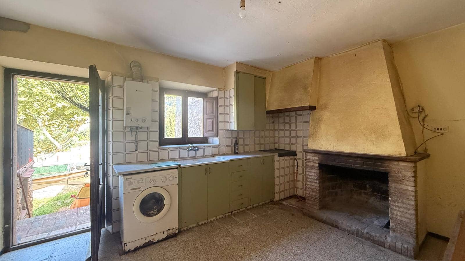 3 soveværelse Byhus til salg i Forallac med garage - € 595.000 (Ref: 9852221)