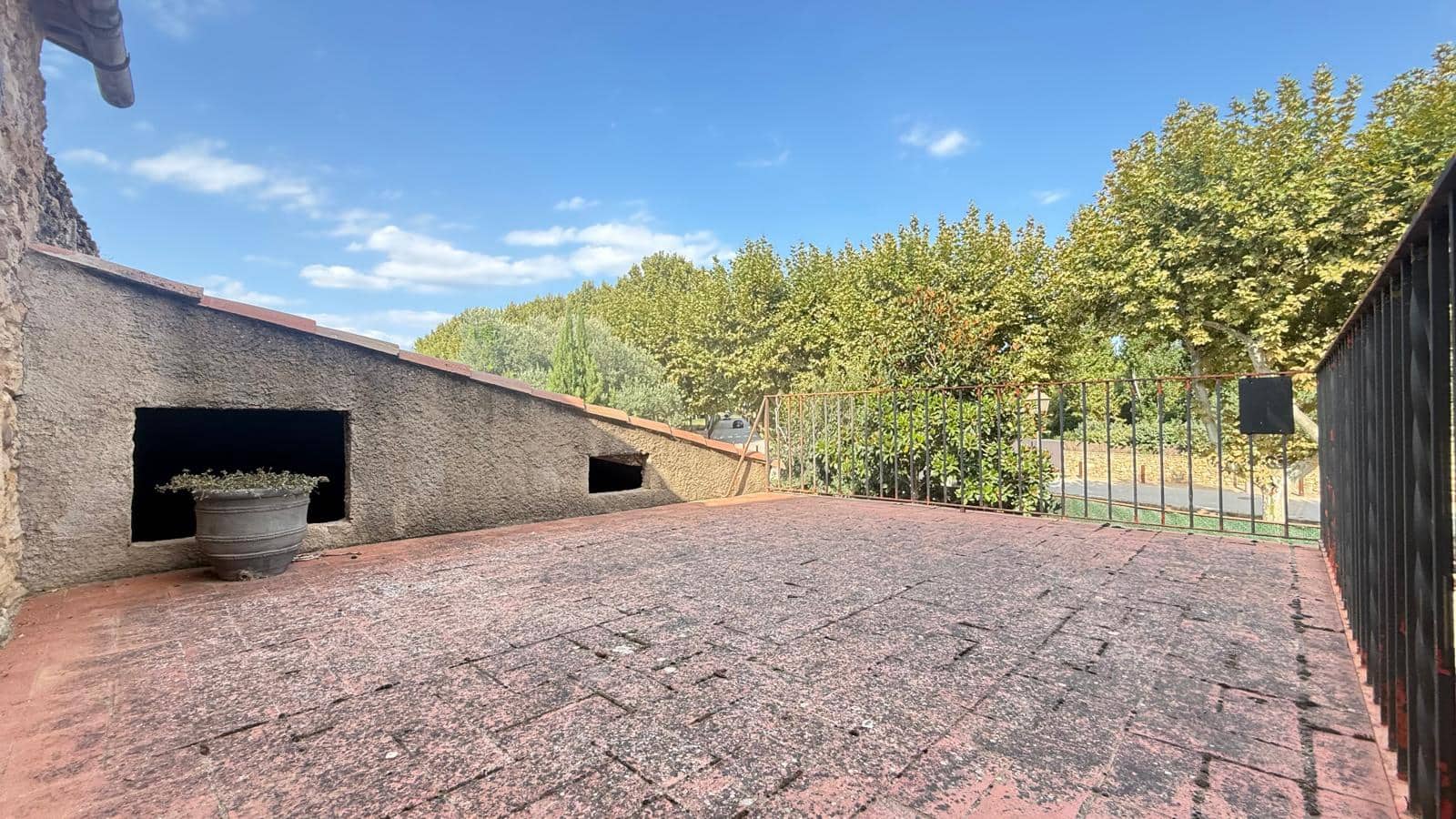 3 soveværelse Byhus til salg i Forallac med garage - € 595.000 (Ref: 9852221)