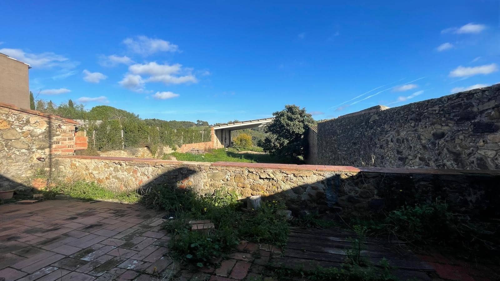 Byhus til salg i Camallera - € 565.000 (Ref: 9852223)