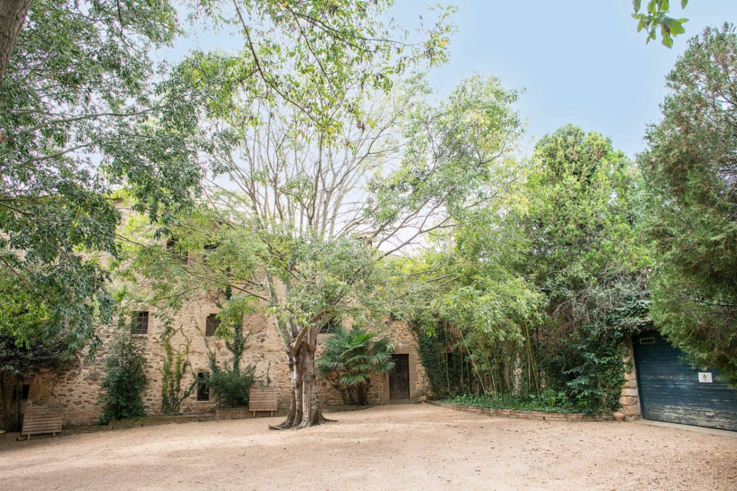 6 soveværelse Finca/Landehus til salg i Corca med swimmingpool garage - € 3.200.000 (Ref: 9852224)
