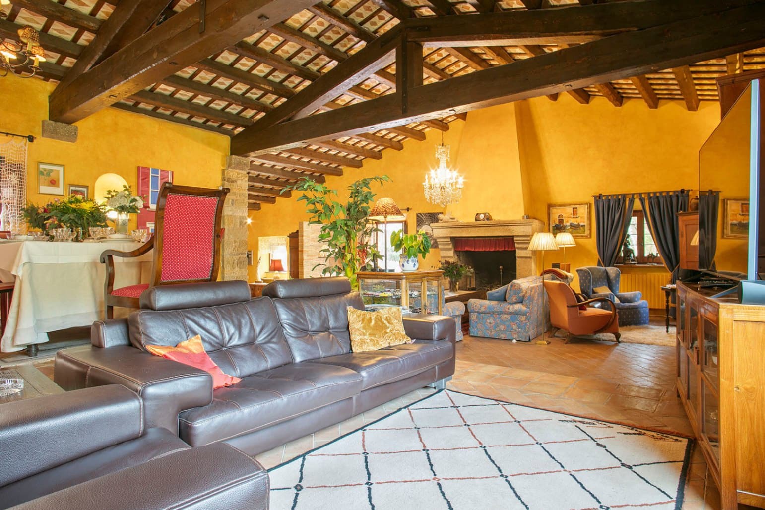6 soveværelse Finca/Landehus til salg i Corca med swimmingpool garage - € 3.200.000 (Ref: 9852224)