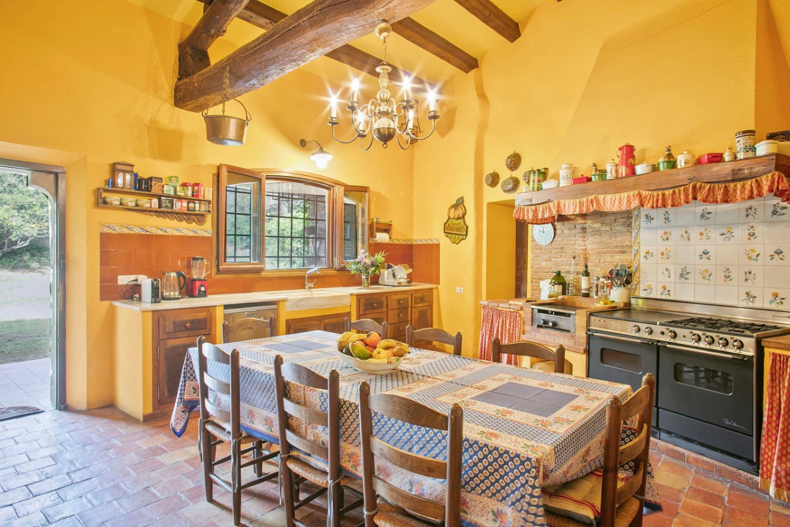 6 soveværelse Finca/Landehus til salg i Corca med swimmingpool garage - € 3.200.000 (Ref: 9852224)