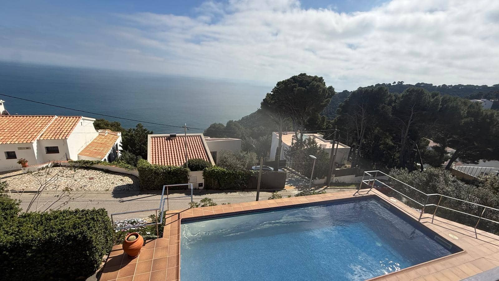 5 bedroom Villa for sale in Begur with pool garage - € 890,000 (Ref: 9852228)