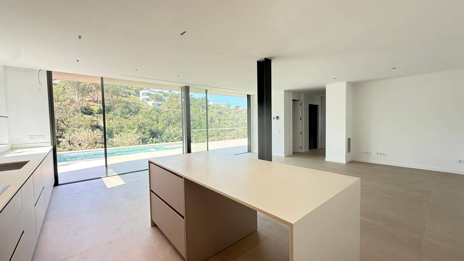 4 bedroom Villa for sale in Begur with pool garage - € 1,250,000 (Ref: 9852229)