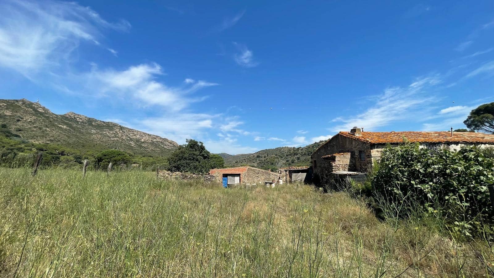 5 soveværelse Finca/Landehus til salg i Vilajuiga - € 595.000 (Ref: 9852233)