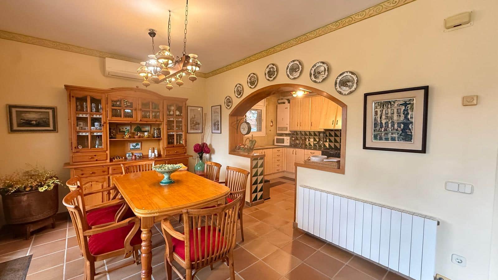 4 bedroom Villa for sale in Begur with pool garage - € 580,000 (Ref: 9852237)