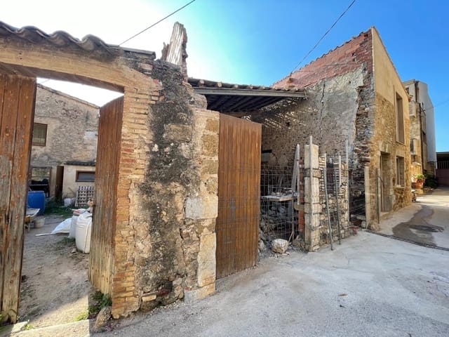 6 soveværelse Finca/Landehus til salg i La Tallada d'Empordà med swimmingpool garage - € 730.000 (Ref: 9852238)