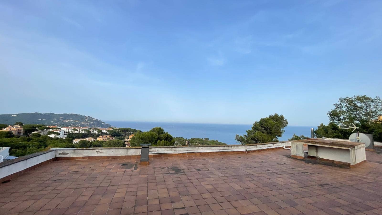 Chalet de 7 habitaciones en Calella de Palafrugell en venta con piscina garaje - 2.900.000 € (Ref: 9852239)