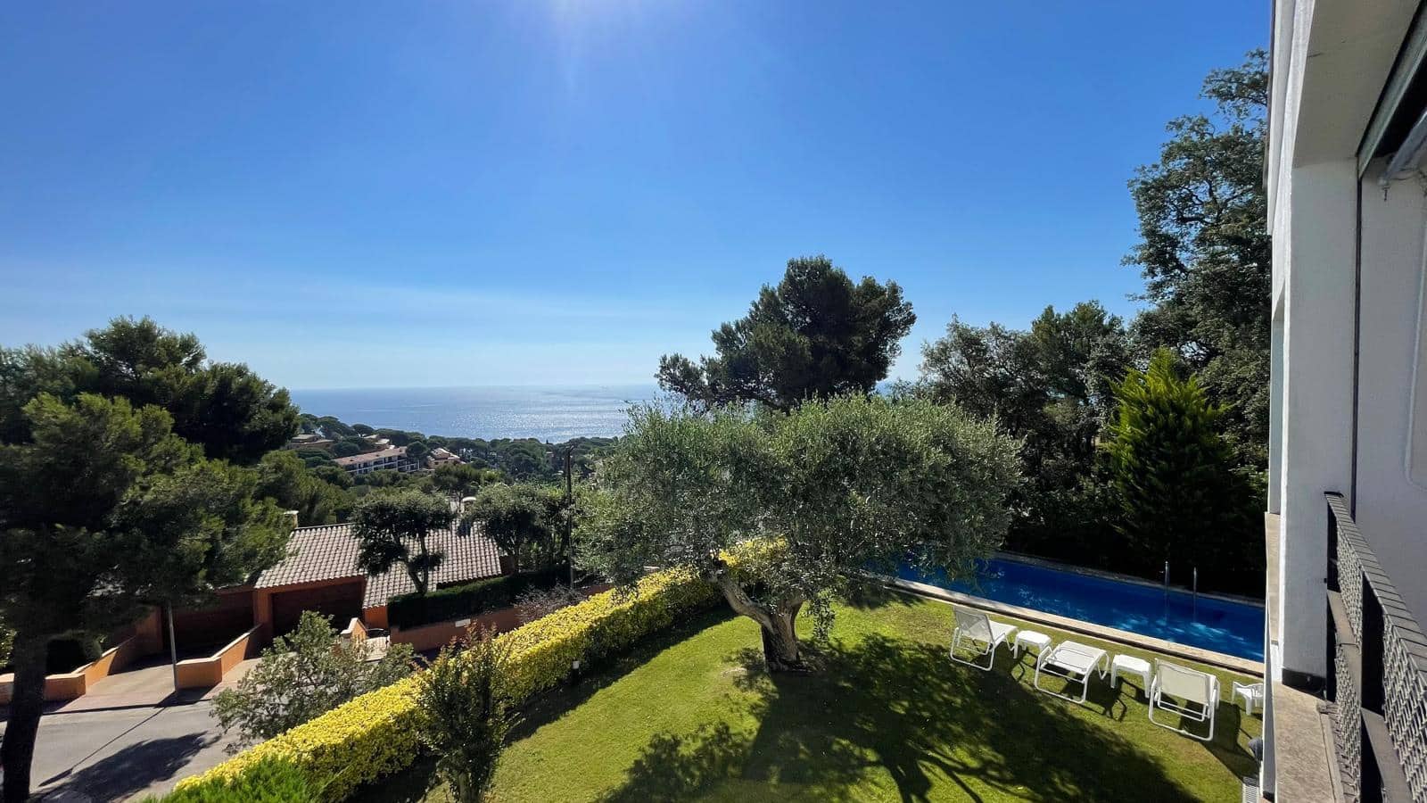 Chalet de 7 habitaciones en Calella de Palafrugell en venta con piscina garaje - 2.900.000 € (Ref: 9852239)