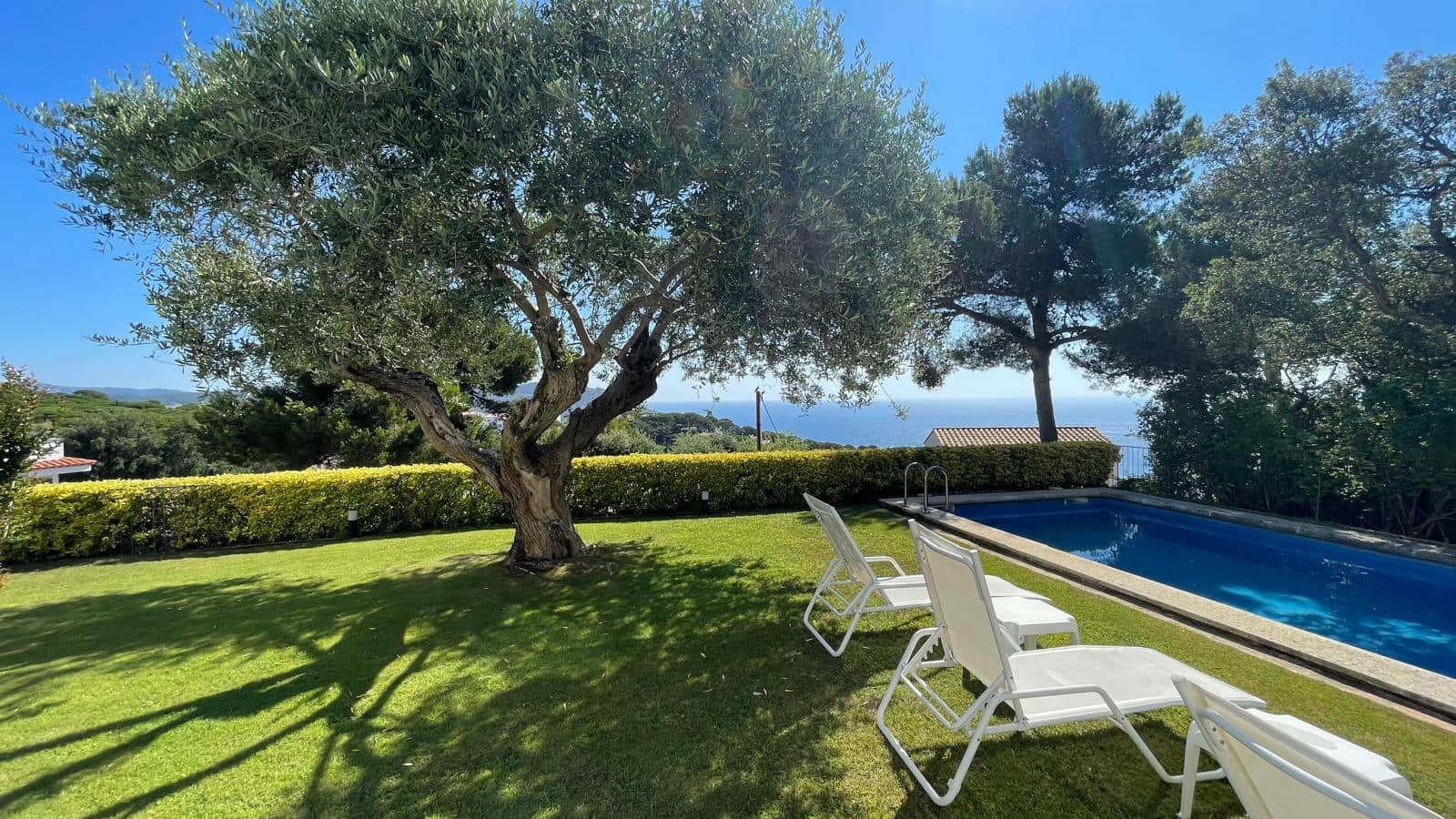 Chalet de 7 habitaciones en Calella de Palafrugell en venta con piscina garaje - 2.900.000 € (Ref: 9852239)