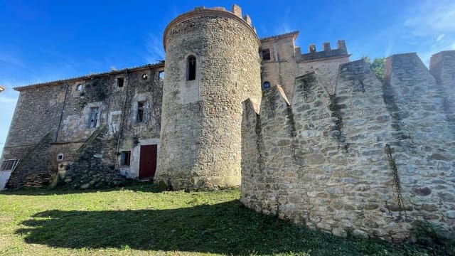 Finca/Herregård til salgs i Banyoles - € 750 000 (Ref: 9852241)