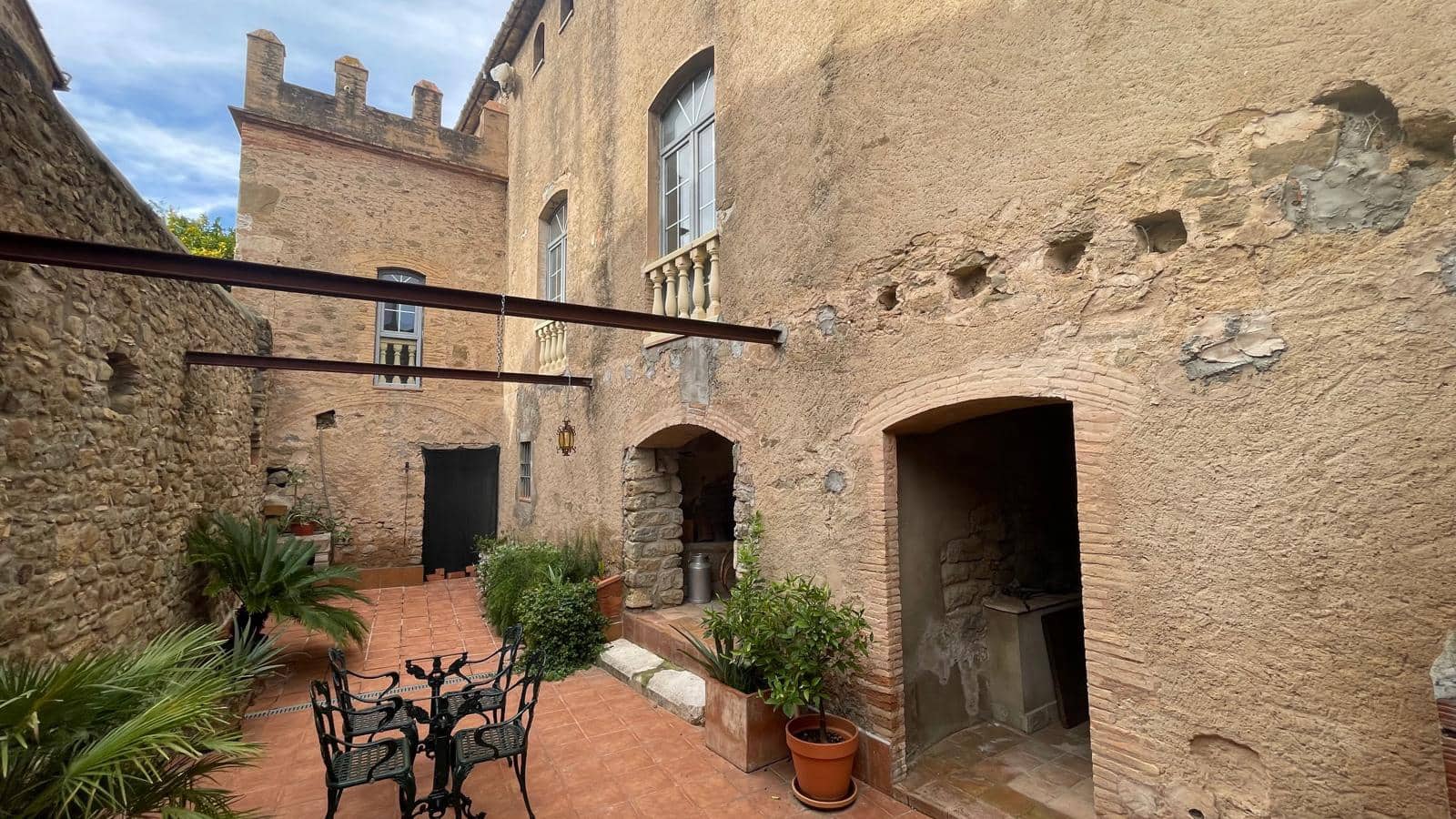 Finca/Country House for sale in Banyoles - € 750,000 (Ref: 9852241)