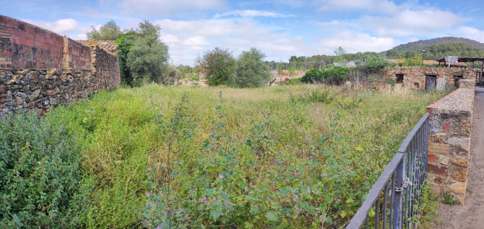 Byhus til salg i Regencos - € 668.000 (Ref: 9852242)