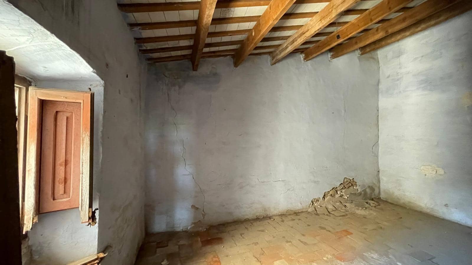 Byhus til salg i Regencos - € 668.000 (Ref: 9852242)