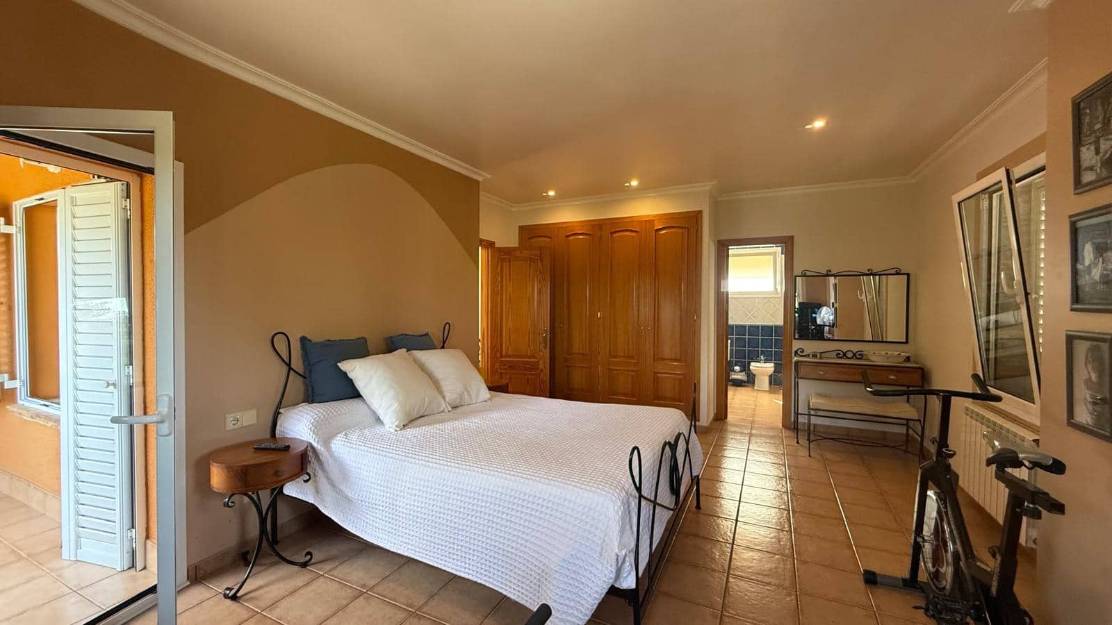 4 bedroom Villa for sale in Begur with pool garage - € 650,000 (Ref: 9852245)