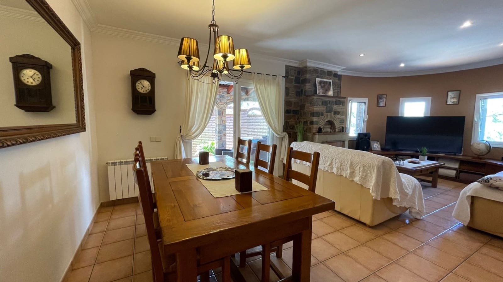 4 bedroom Villa for sale in Begur with pool garage - € 650,000 (Ref: 9852245)