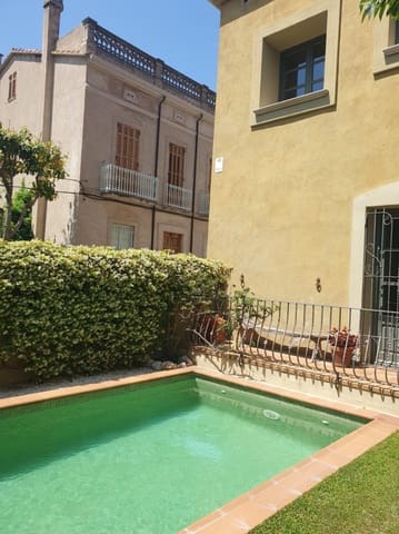 5 makuuhuone Omakotitalo myytävänä paikassa Palafrugell mukana uima-altaan 
autotalli - 789 000 € (Ref: 9852246)