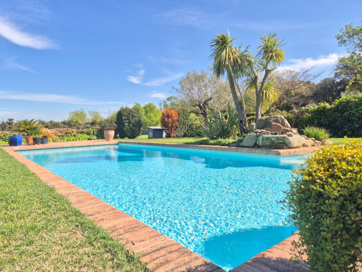Finca/Hus på landet till salu i Cruilles Monells i Sant Sadurni de I'Heura med pool garage - 1 960 000 € (Ref: 9852252)
