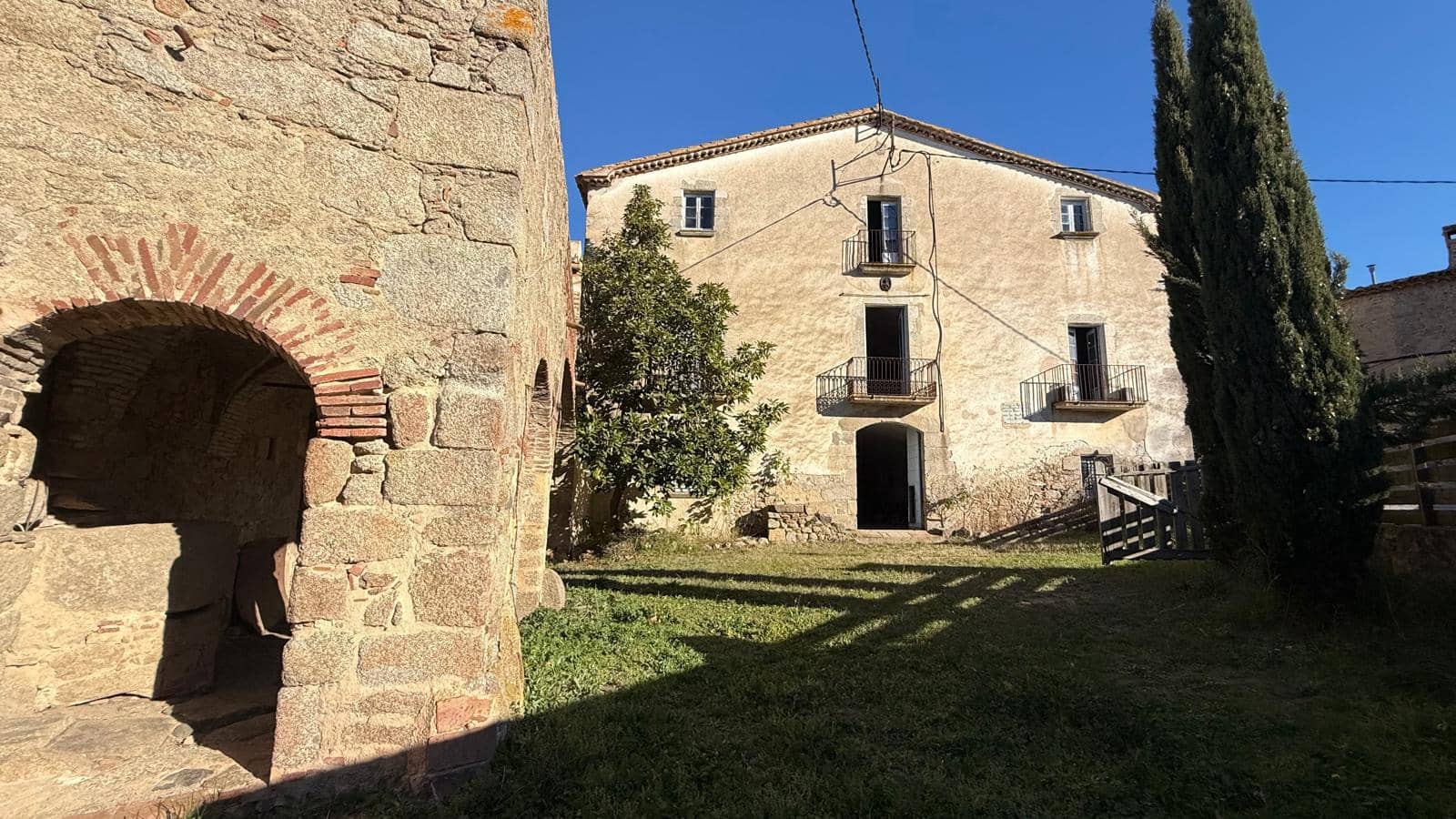 Finca/Landehus til salg i Romanya de la Selva - € 980.000 (Ref: 9852253)