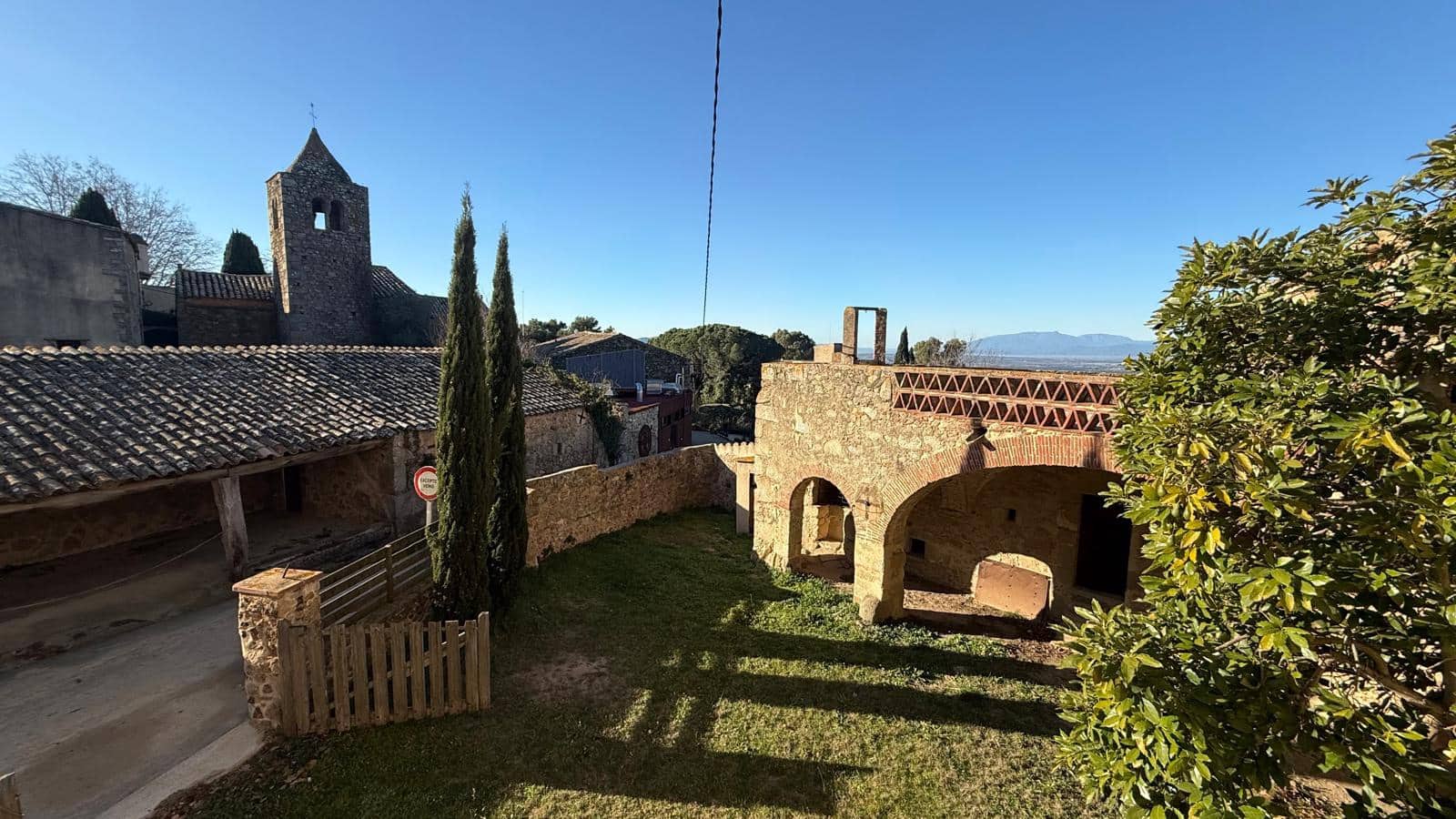 Finca/Landehus til salg i Romanya de la Selva - € 980.000 (Ref: 9852253)