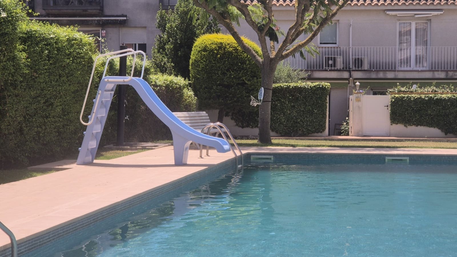 5 bedroom Townhouse for sale in Palafrugell with pool garage - € 499,000 (Ref: 9889296)