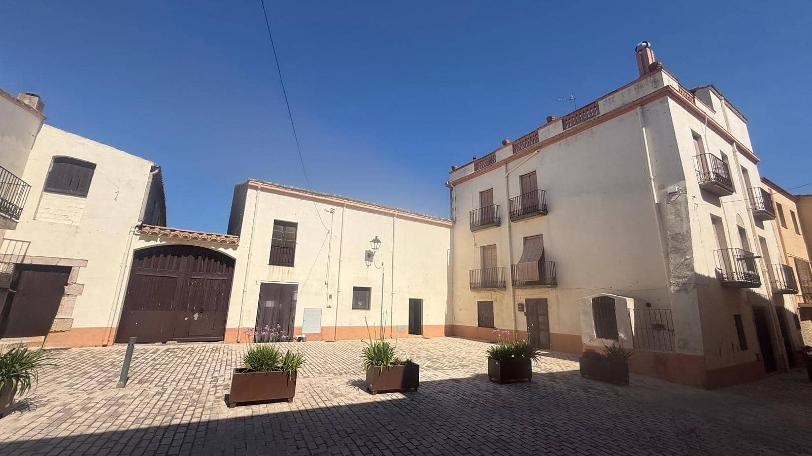 7 soverom Hus til salgs i Sant Miquel de Fluvia - € 425 000 (Ref: 9889297)